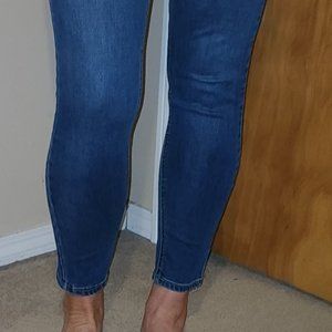 Kensie Jeans (stretchy material)